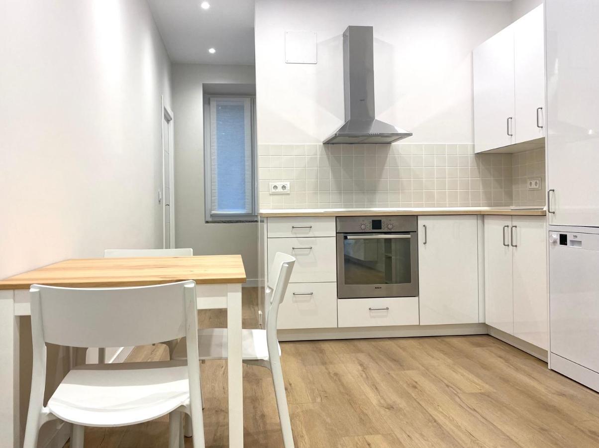 Precioso Apartamento Junto A Casco Viejo بلباو المظهر الخارجي الصورة